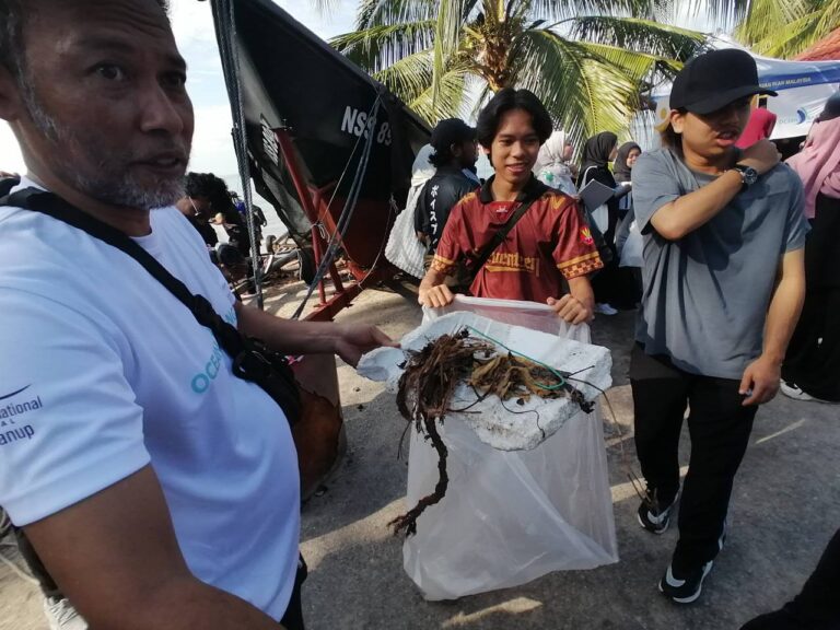 international-coastal-cleanup-2024-photo-1