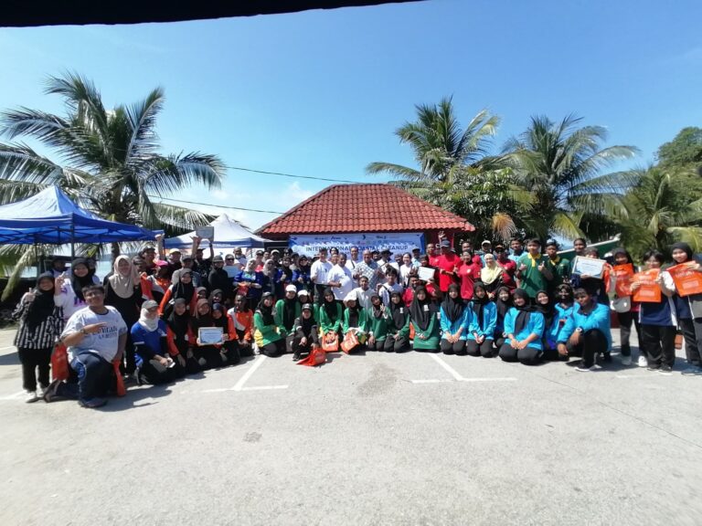 international-coastal-cleanup-2024-photo-6